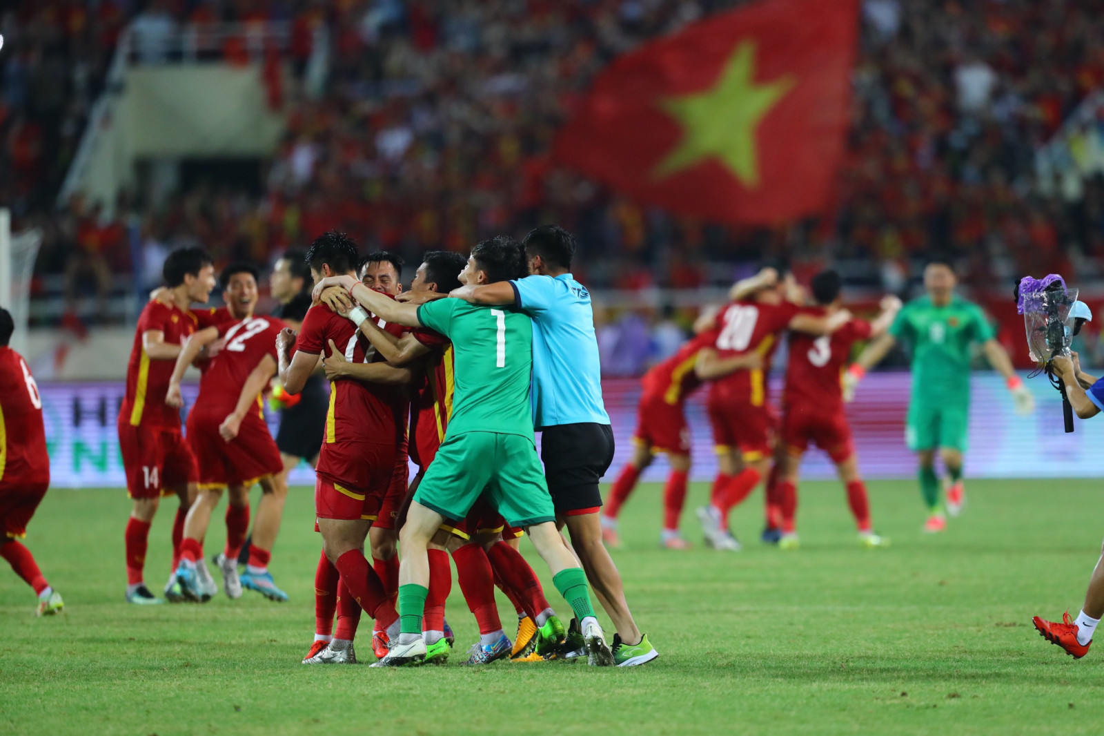 Văn Thanh và hình ảnh bóng đá Việt Nam sân chơi châu lục | Bóng Đá