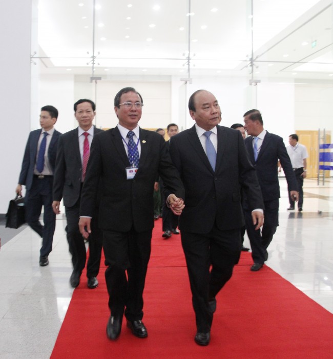 Một số hình ảnh về Thủ tướng Nguyễn Xuân Phúc và Thủ tướng Vương quốc Campuchia Samdech Hun Sen thăm, làm việc tại tỉnh Bình Dương