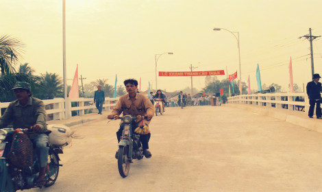Cầu Quan tại Bến Cát (1996 -1997)