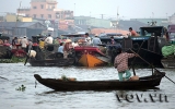 Cai Rang floating market