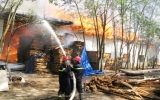 Vụ cháy nhà xưởng Công ty TNHH Sản xuất & Thương mại Sao Nam: 5 giờ “bà hỏa” thiêu rụi 28 tỷ đồng