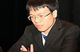 越南国际象棋好手黎光廉出色地逼平对原世界国际象棋冠军
