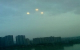 Ba khối sáng lạ xuất hiện tại Trung Quốc