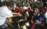 Hàng ngàn người tháo chạy khi núi lửa phun trào ở Indonesia
