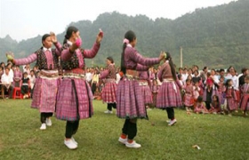 Đi Sơn La chơi tết người Mông