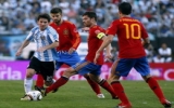 Bóng đá giao hữu: Argentina hạ gục ĐKVĐ Tây Ban Nha