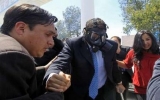 Ecuador: Tổng thống  bị cảnh sát tấn công