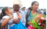9 ngư dân kẹt ở Hoàng Sa trùng phùng gia đình