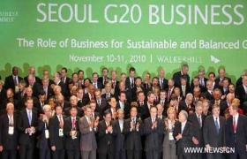 Top business leaders call for efforts for next wave productivity growth