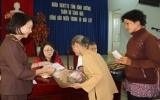Tặng 1.000 phần quà cho đồng bào vùng lũ tỉnh Khánh Hòa