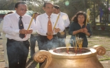 Incense offer to mark 52nd year of Phu Loi prison poisoning