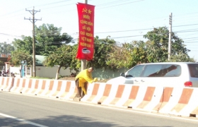 Cuối năm cẩn thận chuyện sư giả!