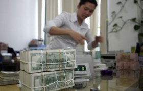 Lãi suất huy động USD đã vượt 6%/năm