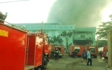 Cháy lớn tại công ty sản xuất nón bảo hiểm Longhuei