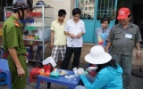 Lực lượng quản lý thị trường: Kiểm tra, xử phạt vi phạm quy định về niêm yết giá khu vực chùa Bà