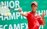 Young tennis player prepares for new tourneys