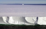 Động đất New Zealand làm tách tảng băng khổng lồ