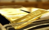Bất ổn và khủng hoảng nợ đẩy vàng tăng mạnh