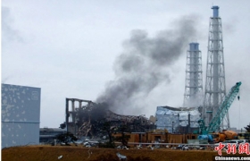 日本福岛核电站3 号机组冒黑烟 工作人员撤离现场