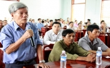 Candidates for the 13th NA and provincial People’s Council elections meet with voters in Dau Tieng and Phu Giao districts