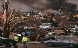 Mỹ: Lốc xoáy làm 30 người chết