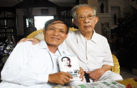 Mười Hương kể chuyện