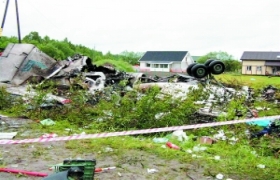俄发生空难 至少44人死亡