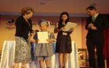 Trường quốc tế Singapore trao bằng tốt nhiệp cho học sinh mẫu giáo, tiểu học