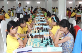 “2011年全国青年国际象棋比赛”正式开幕