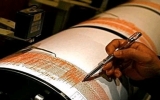 Strong earthquake strikes Philippines