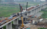 Trung Quốc đình chỉ các dự án đường sắt mới