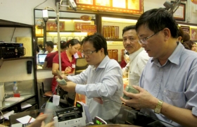 Giá vàng gần 48 triệu đồng