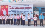 VCB Binh Duong grants over VND30mil to Thuan An town study promotion fund