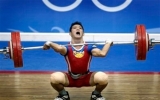 Vietnamese weightlifter breaks two world youth records