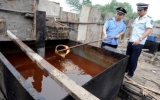 Trung Quốc phá đường dây buôn bán dầu ăn siêu bẩn
