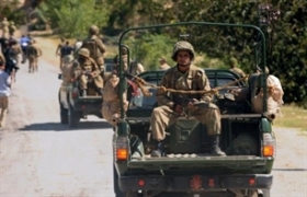 Bomb blast kills anti-Taliban members in Pakistan