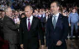 Putin - Medvedev: “Sao đổi ngôi” trên chính trường Nga?