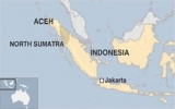 Indonesia plane carrying 18 crashes