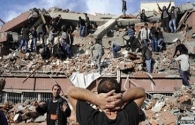 Dozens die as strong quake rocks eastern Turkey