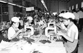 Ưu đãi thuế đối với doanh nghiệp sử dụng bình quân 300 lao động/năm