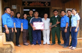 Về với vùng biên