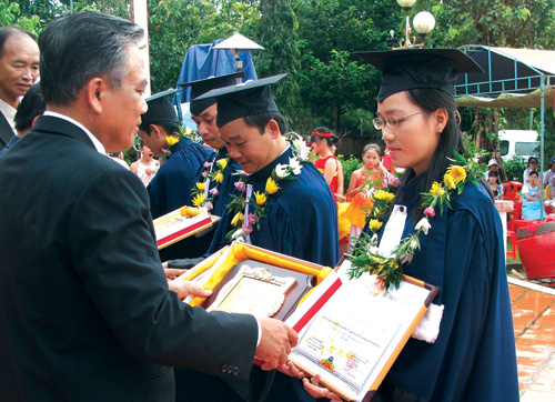 Truyện Sinh Ra Là Để Yêu Em