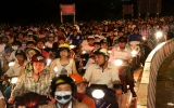 Hà Nội, TP.HCM chào đón năm 2012