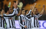 Juventus nhọc nhằn vượt qua đội cuối bảng Lecce