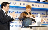Triển lãm CES 2012 tại Mỹ: Sản phẩm mRobo gây bất ngờ cho khách tham dự