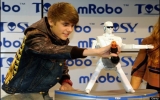 Robot nhảy VN đứng đầu top 9 máy nghe nhạc “đỉnh” nhất thế giới