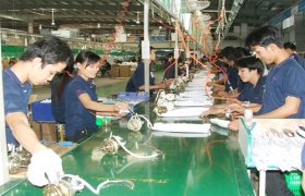 Công đoàn các khu công nghiệp: Bảo vệ quyền và lợi ích chính đáng của người lao động