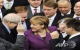 German parliament overwhelmingly backs Greek rescue deal