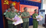 Tổ chức trao Huy hiệu 30 năm tuổi Đảng cho 2 đảng viên