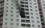 Cháy tại tòa nhà 34 tầng